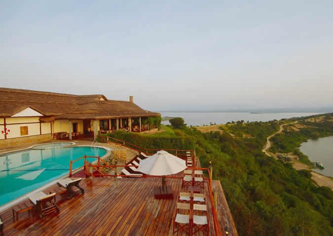 mweya safari lodge